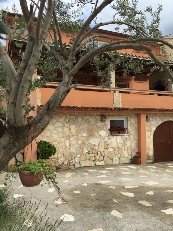 Guesthouse Tariba Супетарська Драґа Екстер'єр фото