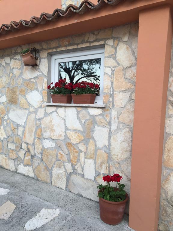Guesthouse Tariba Супетарська Драґа Екстер'єр фото